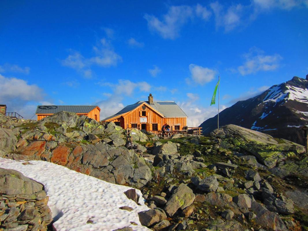 Aktivhotel Feichtner Hof Каунертал Екстериор снимка