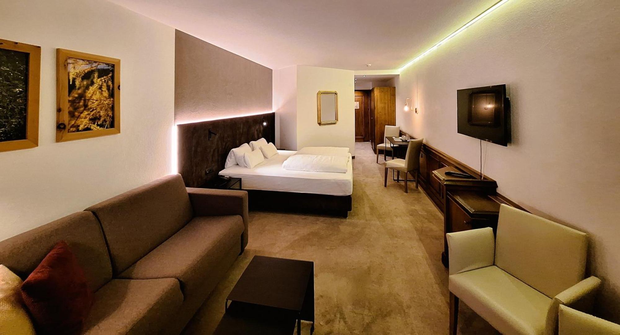 Aktivhotel Feichtner Hof Каунертал Екстериор снимка